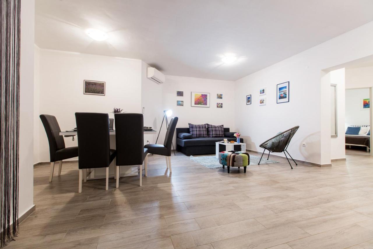 Maiv Residence - Family & Designer Suites Rogoznica  Chambre photo