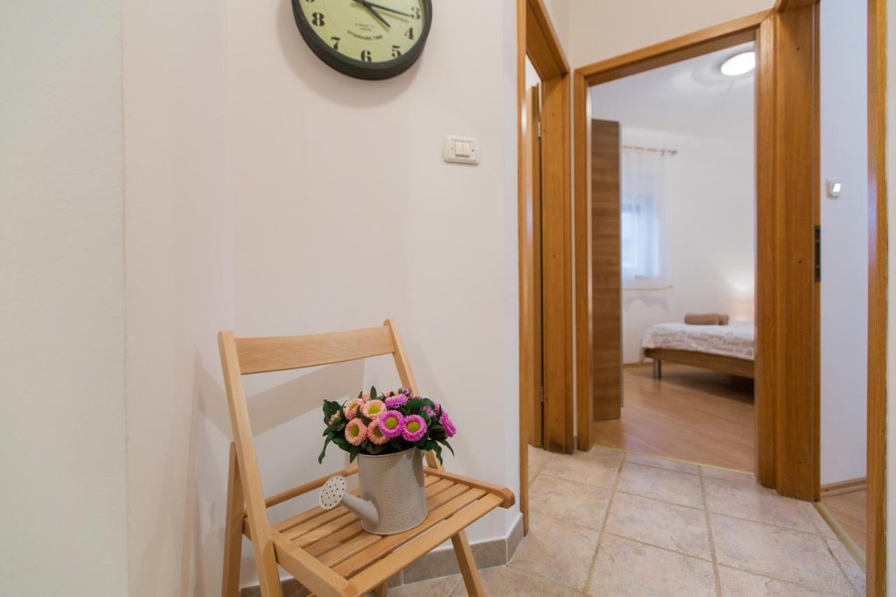 Maiv Residence - Family & Designer Suites Rogoznica  Chambre photo