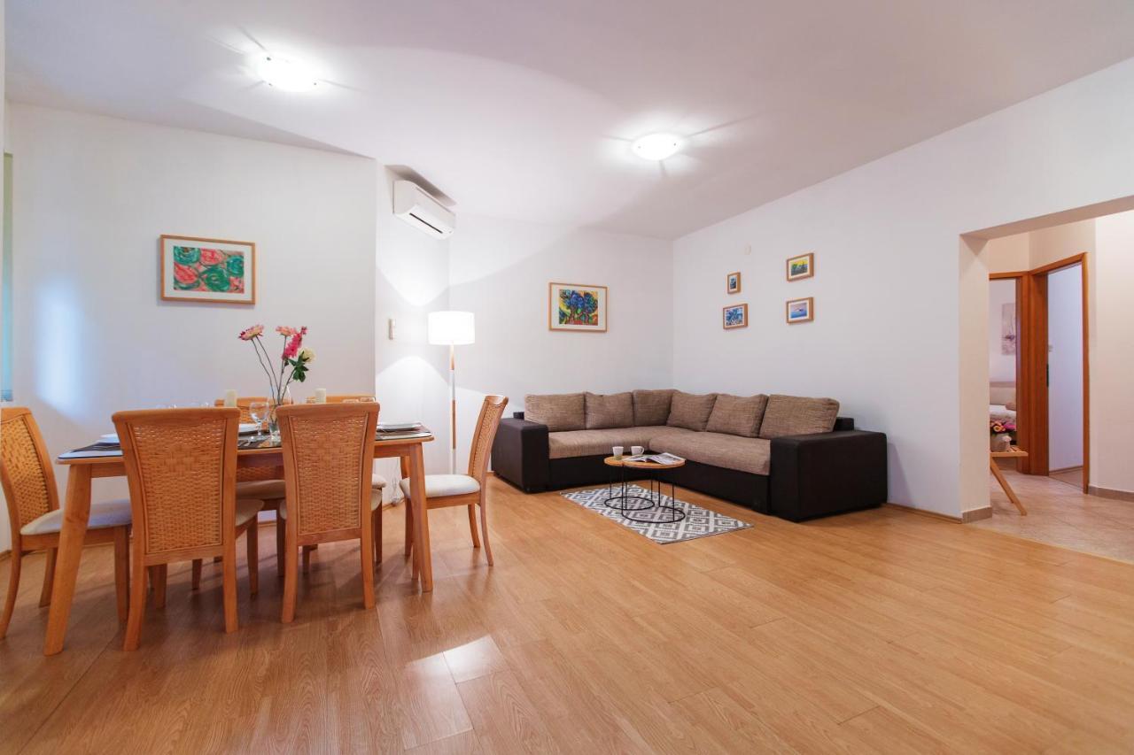 Maiv Residence - Family & Designer Suites Rogoznica  Chambre photo